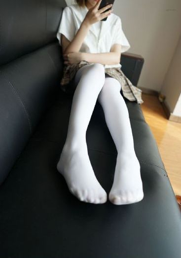 女仆之欢在线观看_国产剧在线观看完整版