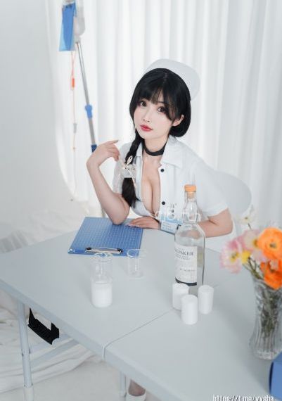 少年男仆库洛_BD电影在线看