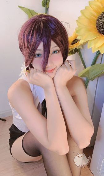 邪恶女干部1一3集_超清影视在线观看