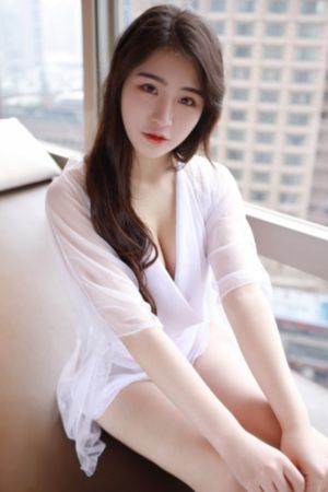丰满艳妇岳的引诱hd电影_720在线视频观看