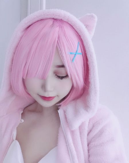 诱人的主妇hd语中字美丽的少妇_蓝光在线播放观看
