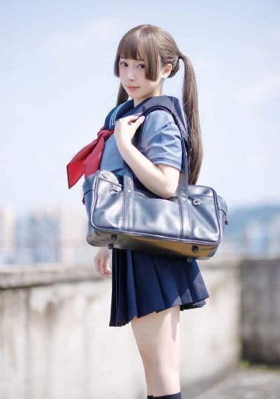 年轻的嫂子5_超清免费全集观看