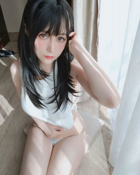 吸血鬼生活第一季在线观看_4K电影完整版