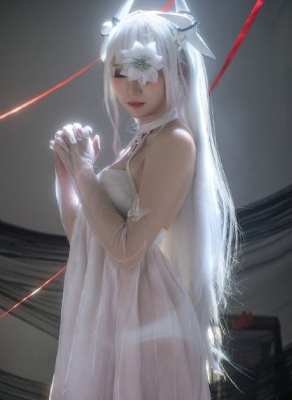 惹火少女劳拉在线观看_免费观看完整版下载