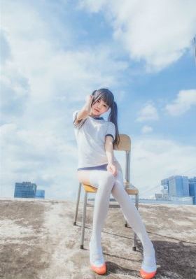 恸哭の女教 未久 在线_720完整版观看