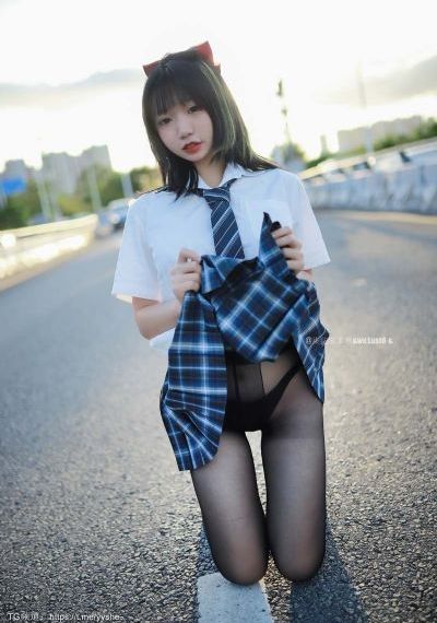 r级大尺度日本动漫_720天堂在线